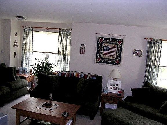 Living Room [old]