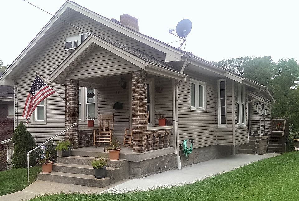 1st image of 41 Rossmore Ave