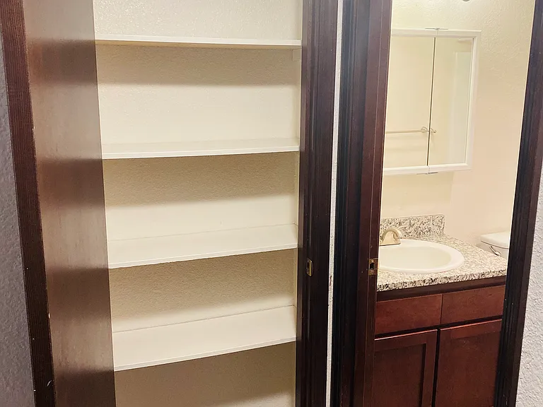 Rivers Landing Apartments — Photo 7