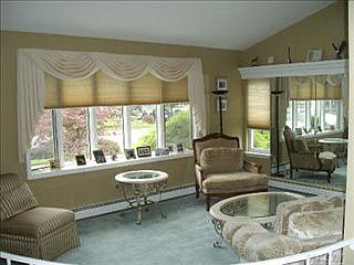 3rd image of 111 Biltmore Blvd