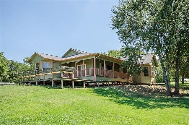 1st image of 633 SE County Road 3048c