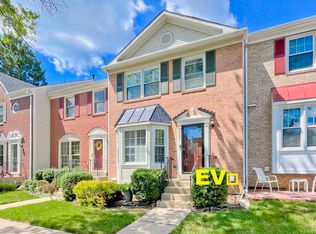 6623 Sky Blue Ct, Alexandria, VA 22315