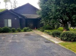 118 Hickory Dr, Conway, SC 29526