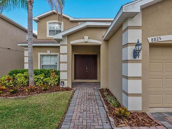 3rd image of 8825 Cameron Crest Dr