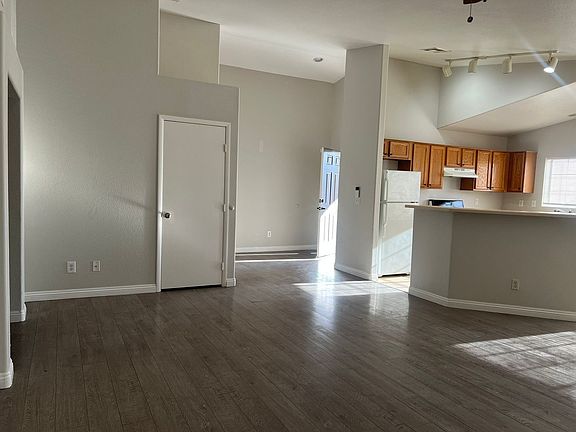 3rd image of 2708 Ganzo St