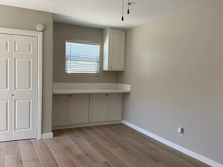 9414 Loch Avon Dr #1/2 — Photo 3