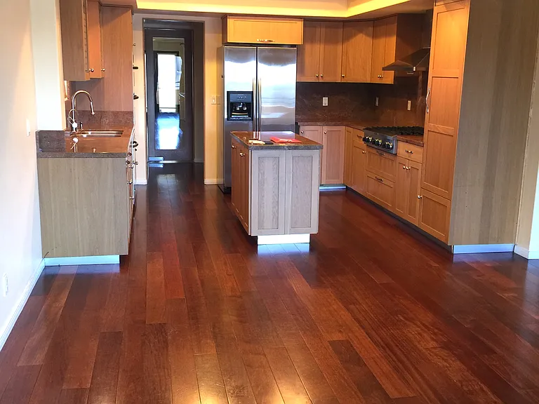 13801 Mercado Dr — Photo 2