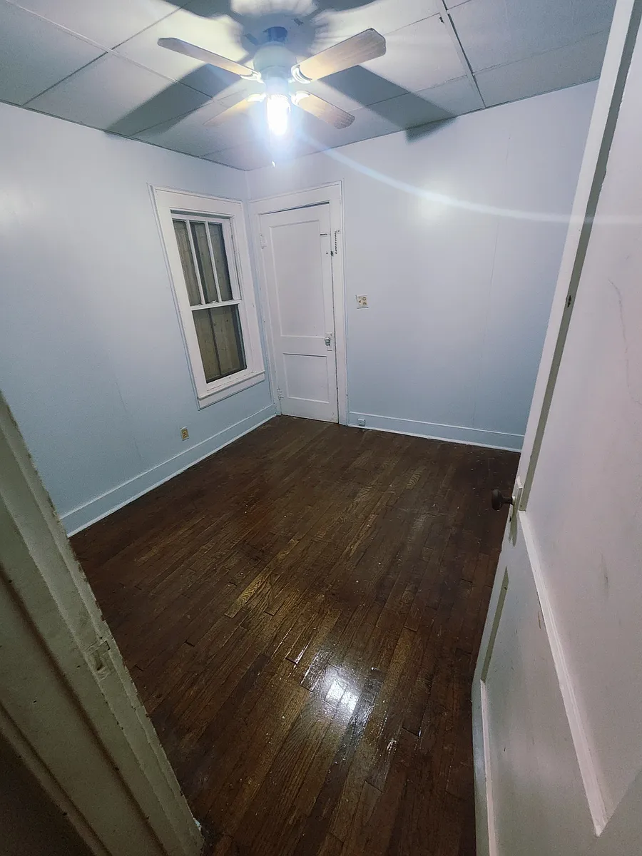 Bedroom - 181 Baldwin Ave