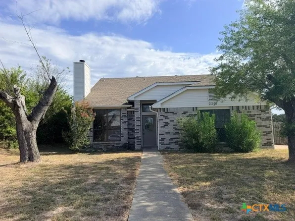 2201 Woodlands Dr, Killeen, TX 76549