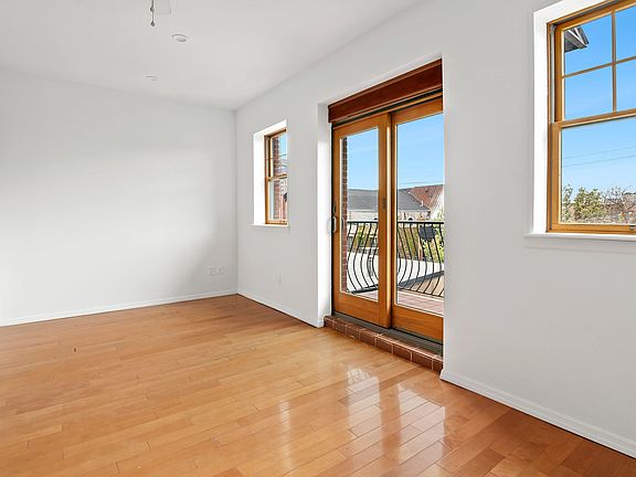 2nd image of 128 Pioneer St APT 4