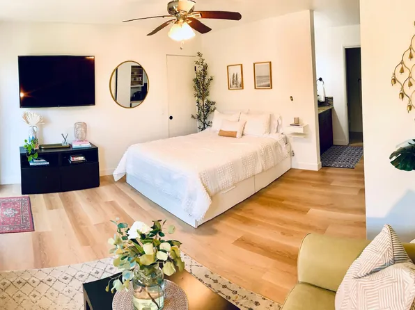 (undisclosed Address), Oceanside, CA 92054