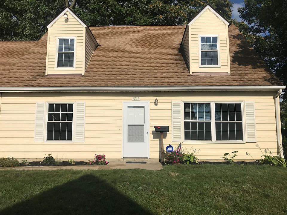 1st image of 1261 W 70th St #1261