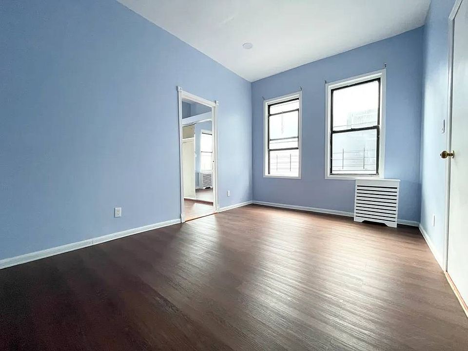 1st image of 934 40th St #1B