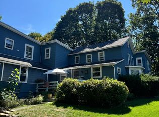 52 Raymond St, Darien, CT 06820