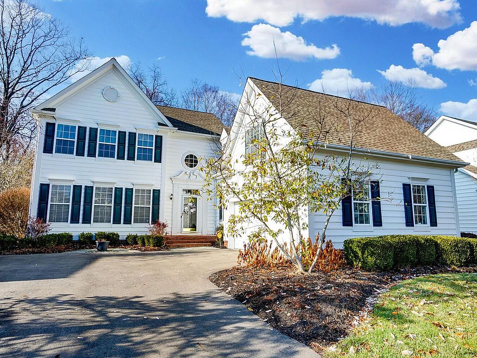 1st image of 4973 Cadogan Pl