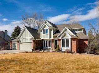 8195 Centrebridge Dr, Niwot, CO 80503