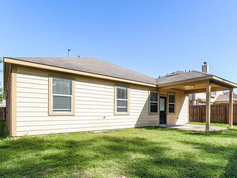 443 Oak Chase Dr — Photo 17