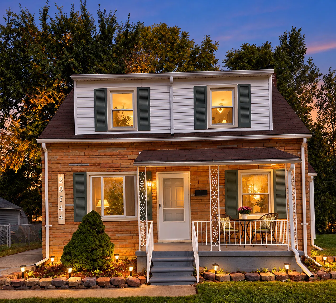 3 bed, 913 sqft, $1,549 — Photo 1