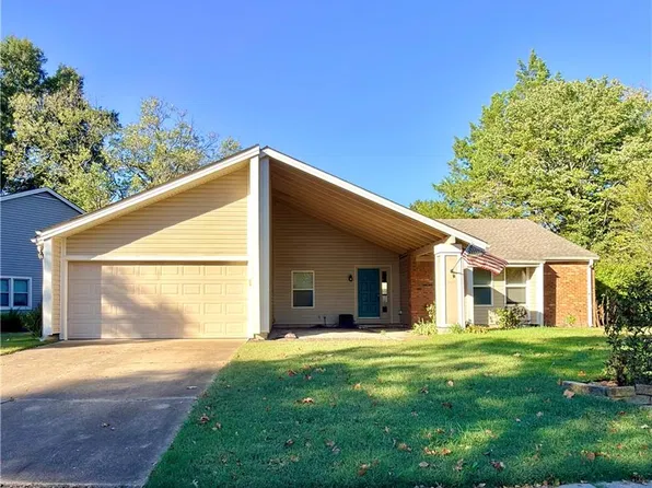 5204 Quarry Ln, Virginia Beach, VA 23464