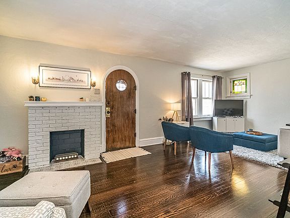 4th image of 5464 Pernod Ave
