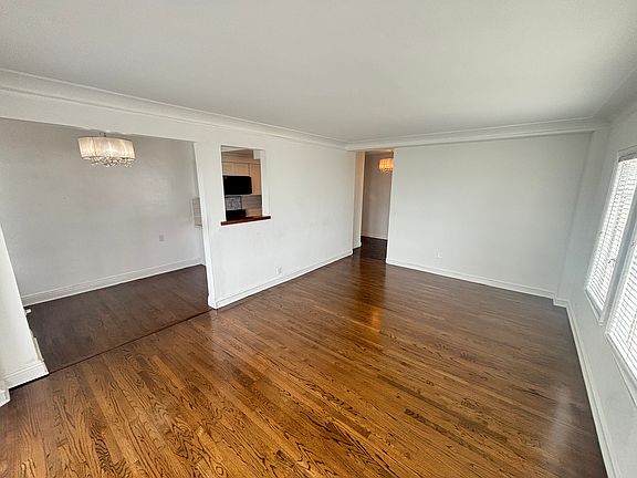 5th image of 800 E Ocean Blvd Unit 1101