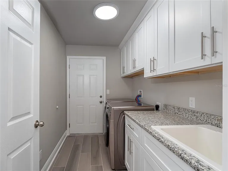 696 Marion Oaks Trl — Photo 13