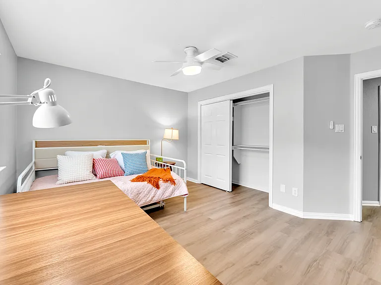 3207 Deer Trl — Photo 16