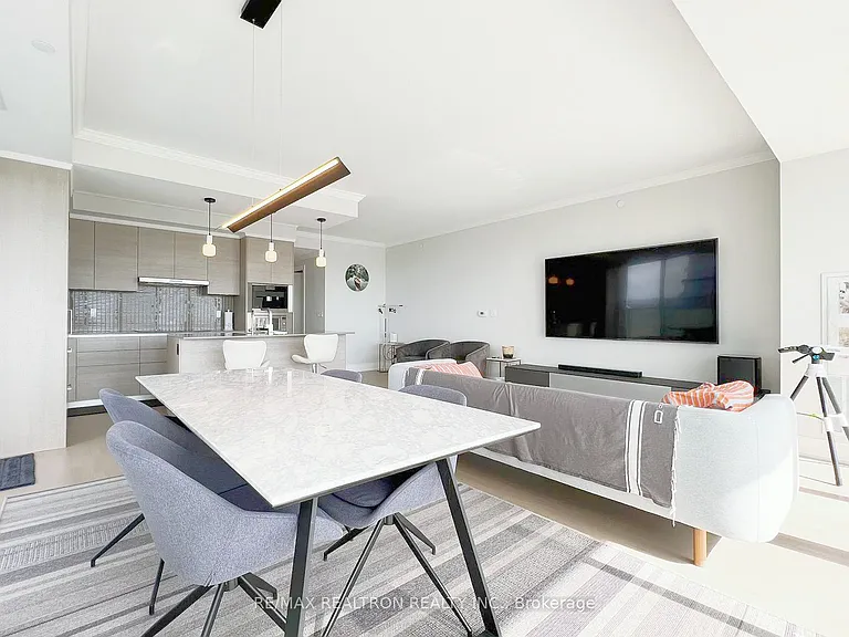 200 Bloor St W #2801 — Photo 14