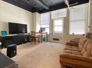 1427 Walnut St #3R, Philadelphia, PA 19102