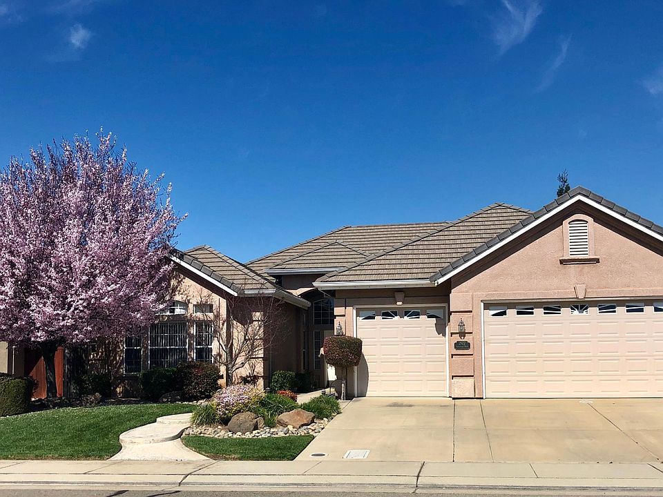 1st image of 2927 Sweetwood Dr