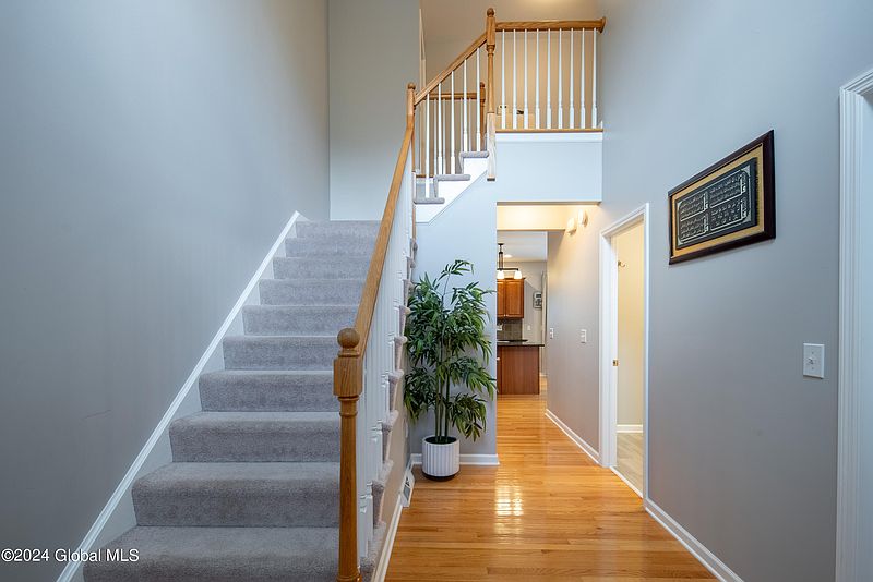 3rd image of 12 Kendra Drive