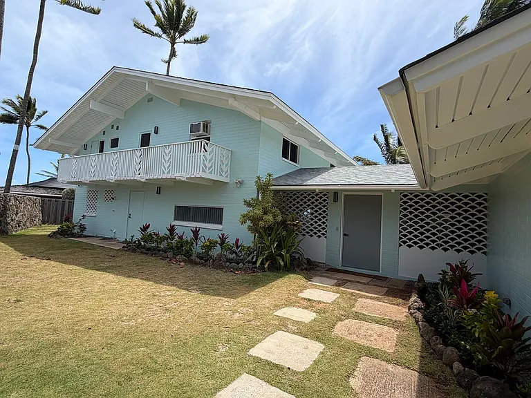 100 N Kalaheo Ave #C — Photo 29