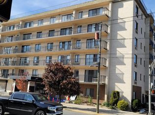 233 12th St APT 1B, Palisades Park, NJ
