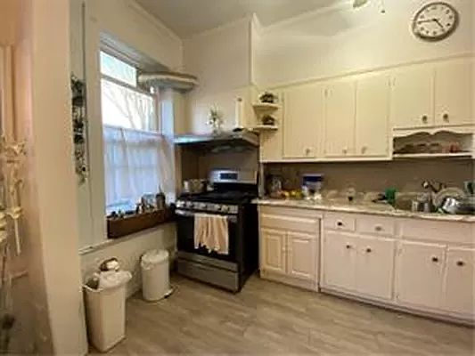 2nd image of 7815 17th Ave #1