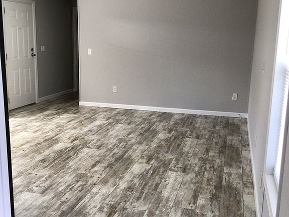 4th image of 1500 W Highland St #66