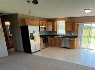 W4919 Pine Avenue, Stetsonville, WI 54480