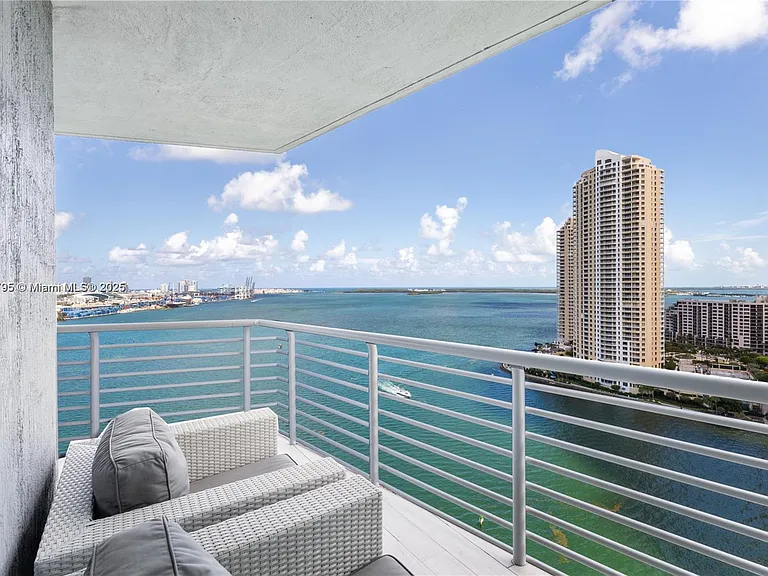 335 Biscayne Blvd #2309 — Photo 6