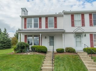 33 Liberty Ln, Franklin, NJ 07416