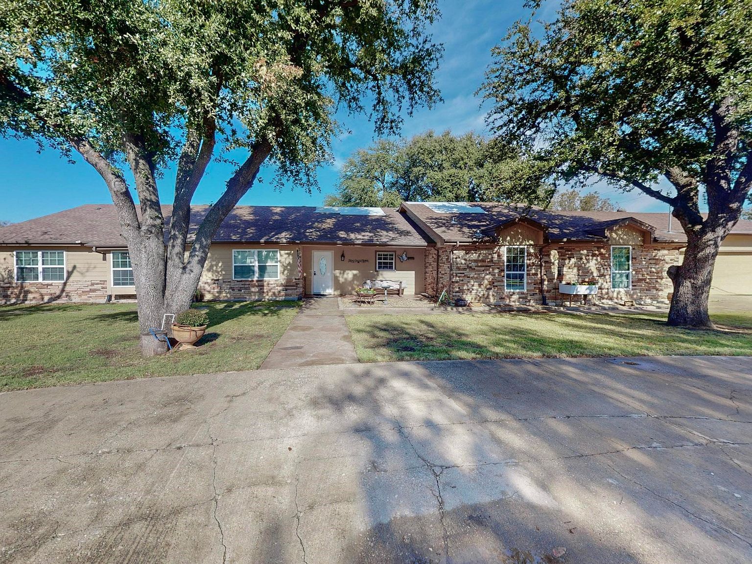10969 Rolling Hills Dr, Little Elm, TX 75068 | Zillow