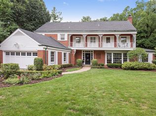 1111 Locust Rd, Wilmette, IL 60091