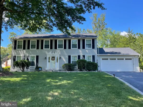 14624 Estate Dr, Woodbridge, VA 22193