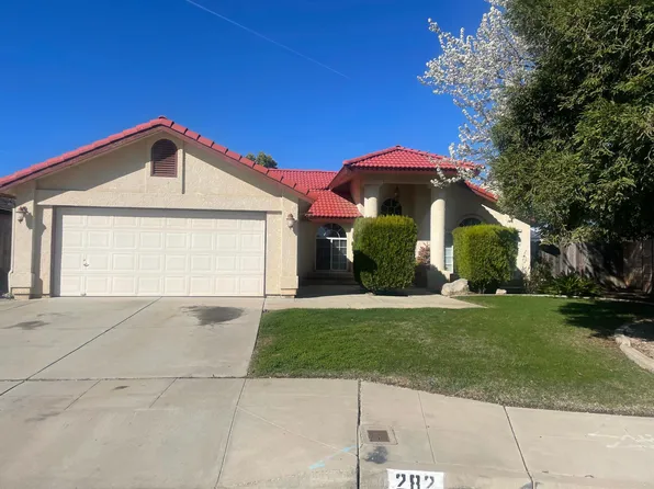 282 N Cypress Ave, Clovis, CA 93611