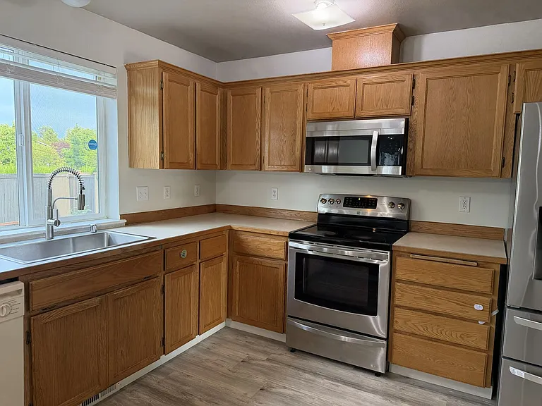 25526 159th Ct SE — Photo 4