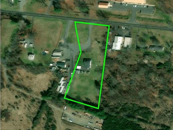 2nd image of 7183 Opal Rd