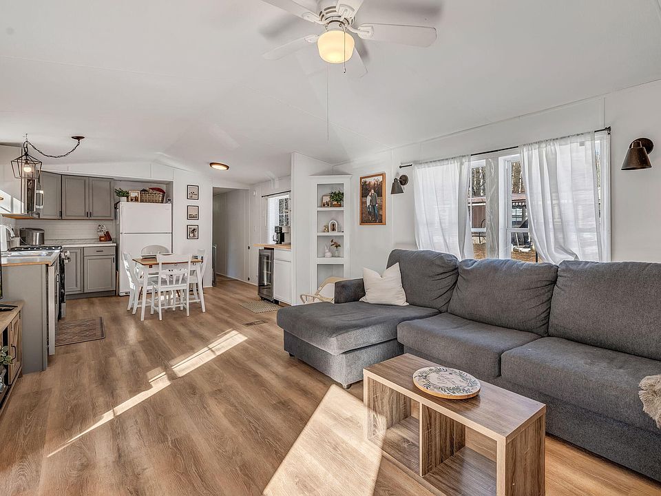 1st image of 61 Sparkle Pond Road