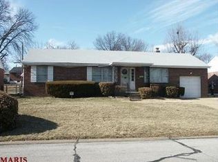9221 Cottonwood Dr, Saint Louis, MO