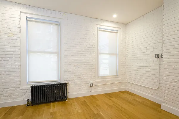 Rented by REAL New York | media 14