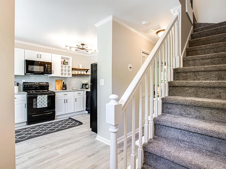 5198 Laurel Bridge Dr SE — Photo 15