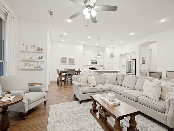 4th image of 2453 San Marcos Dr