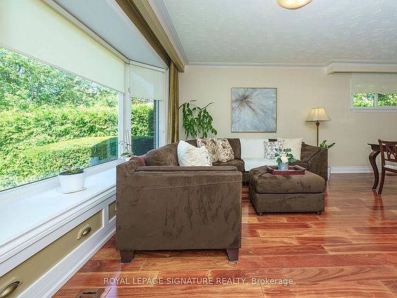 4th image of 5 Manorwood Rd